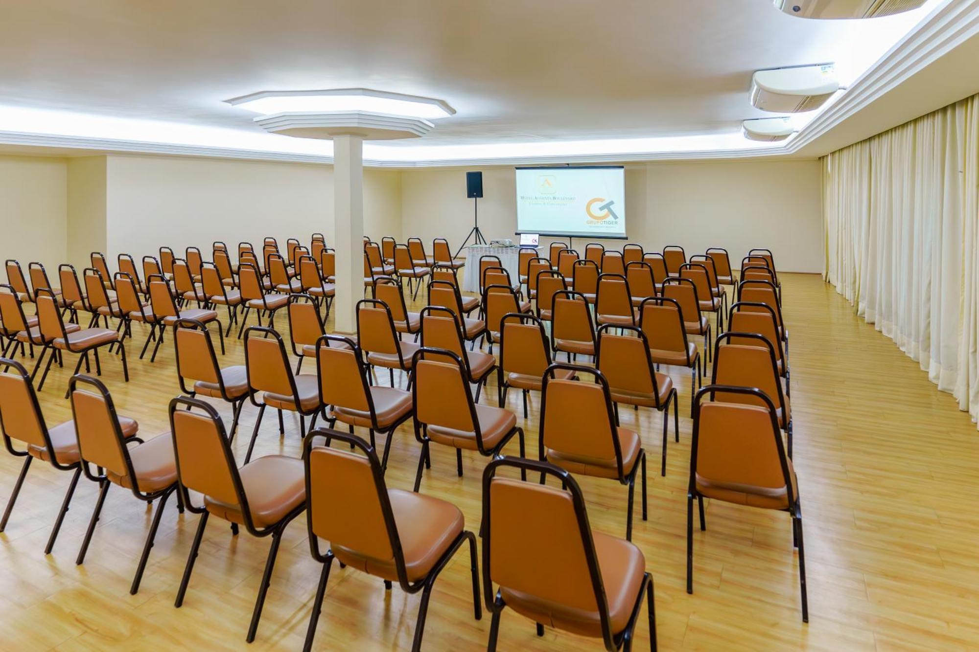 סאו פאולו Hotel Augusta Boulevard מראה חיצוני תמונה